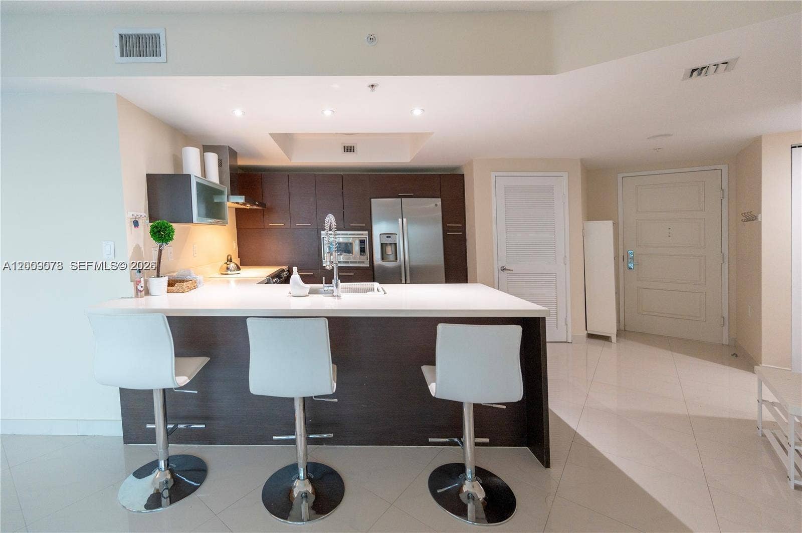 200 SE Sunny Isles Boulevard, #2-1205, Sunny Isles Beach, Sunny Isles Beach, FL 33160 Photo 7