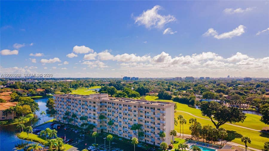 Property photo for 250 Jacaranda Drive, #508, Plantation, FL