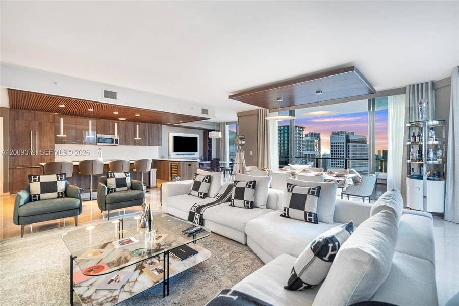 Property photo for 88 SW 7th Street, #3801, Miami, FL