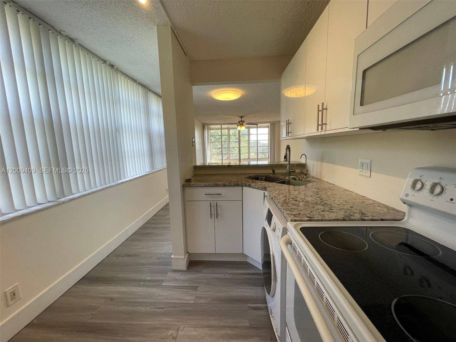 9471 Evergreen Place, #401, Davie, Davie, FL 33324 Photo 17