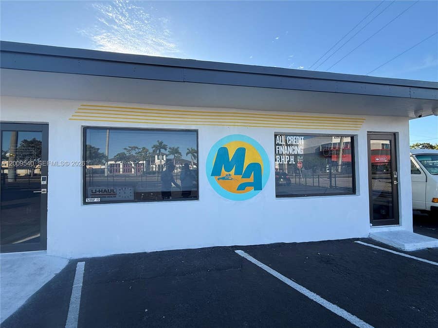 Property photo for 1822 N Dixie Highway, Hollywood, FL