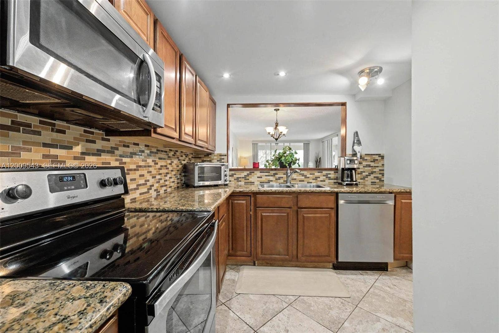 9340 Lagoon Place, #110, Davie, FL 33324 Photo 20