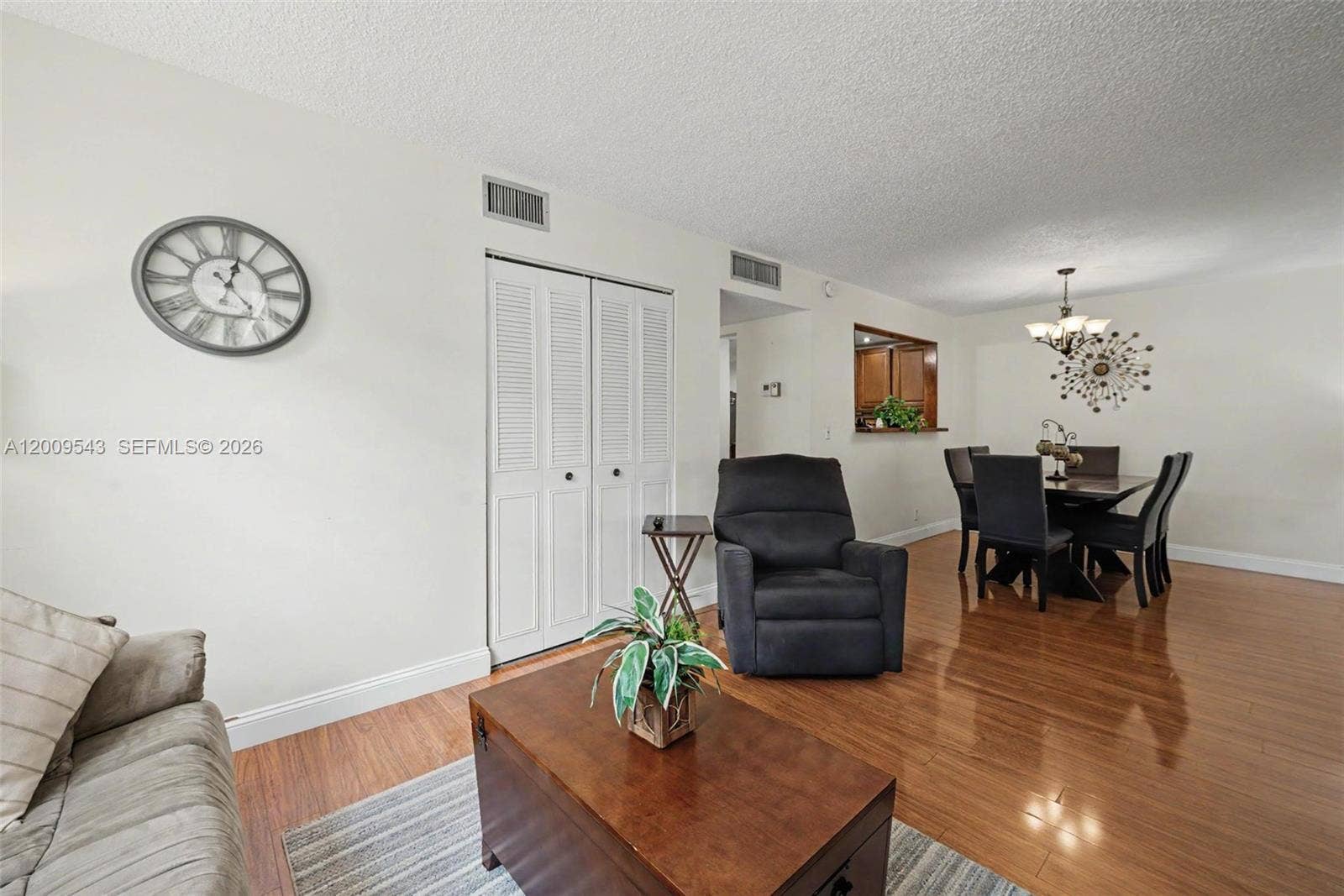 9340 Lagoon Place, #110, Davie, FL 33324 Photo 8