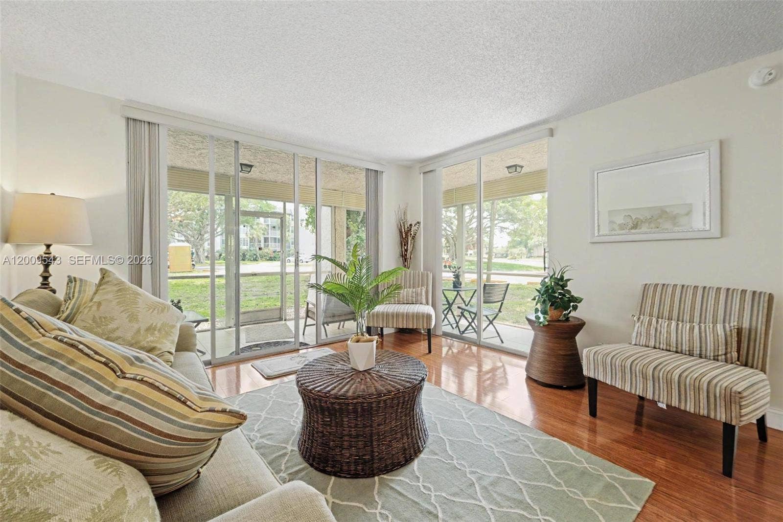 9340 Lagoon Place, #110, Davie, FL 33324 Photo 14