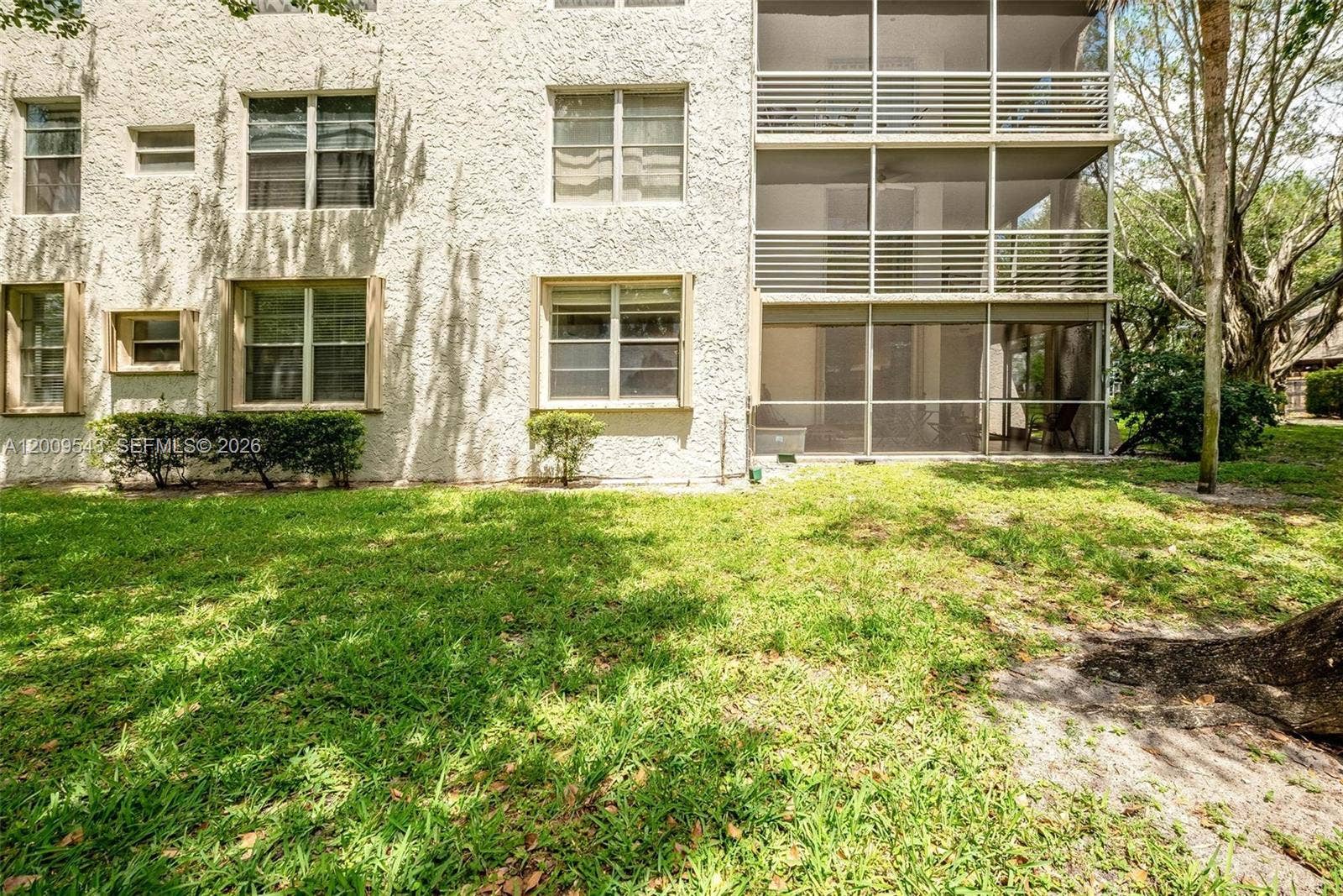 9340 Lagoon Place, #110, Davie, FL 33324 Photo 41