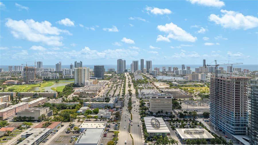 Property photo for 906 NE 5th Street, Hallandale Beach, FL