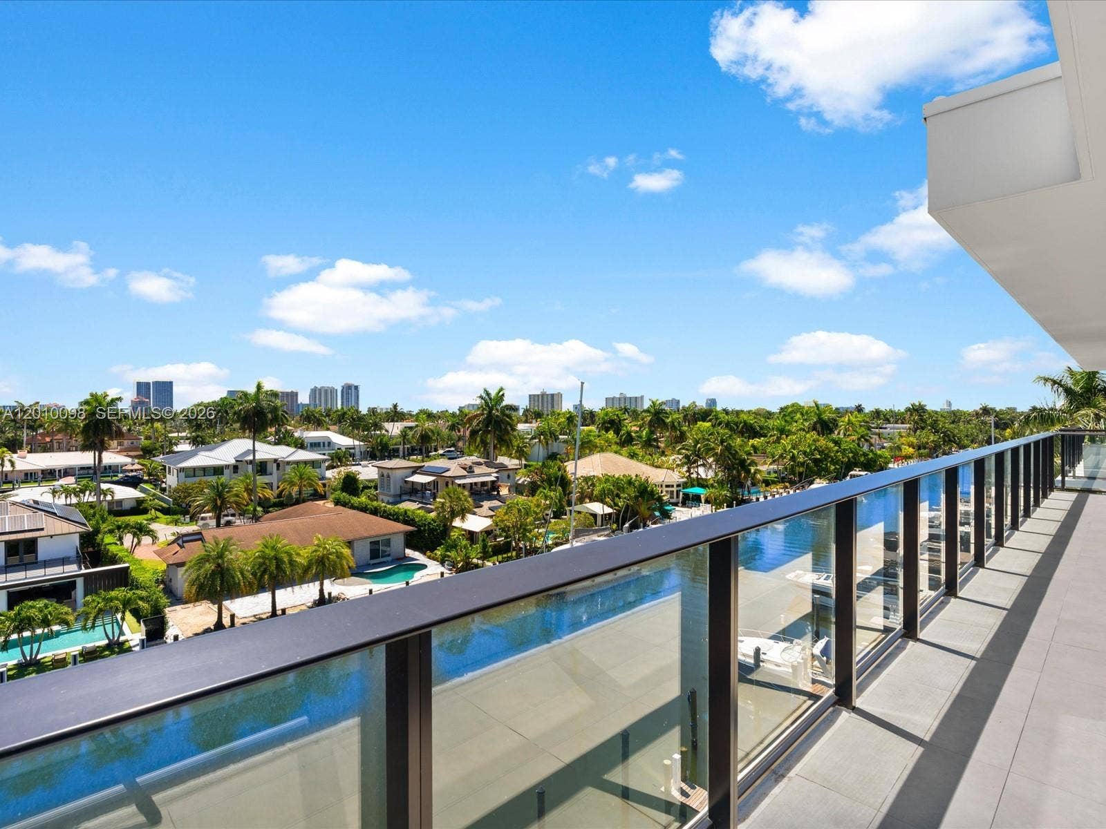 160 Isle Of Venice Drive, #PH2, Fort Lauderdale, FL 33301 Photo 5