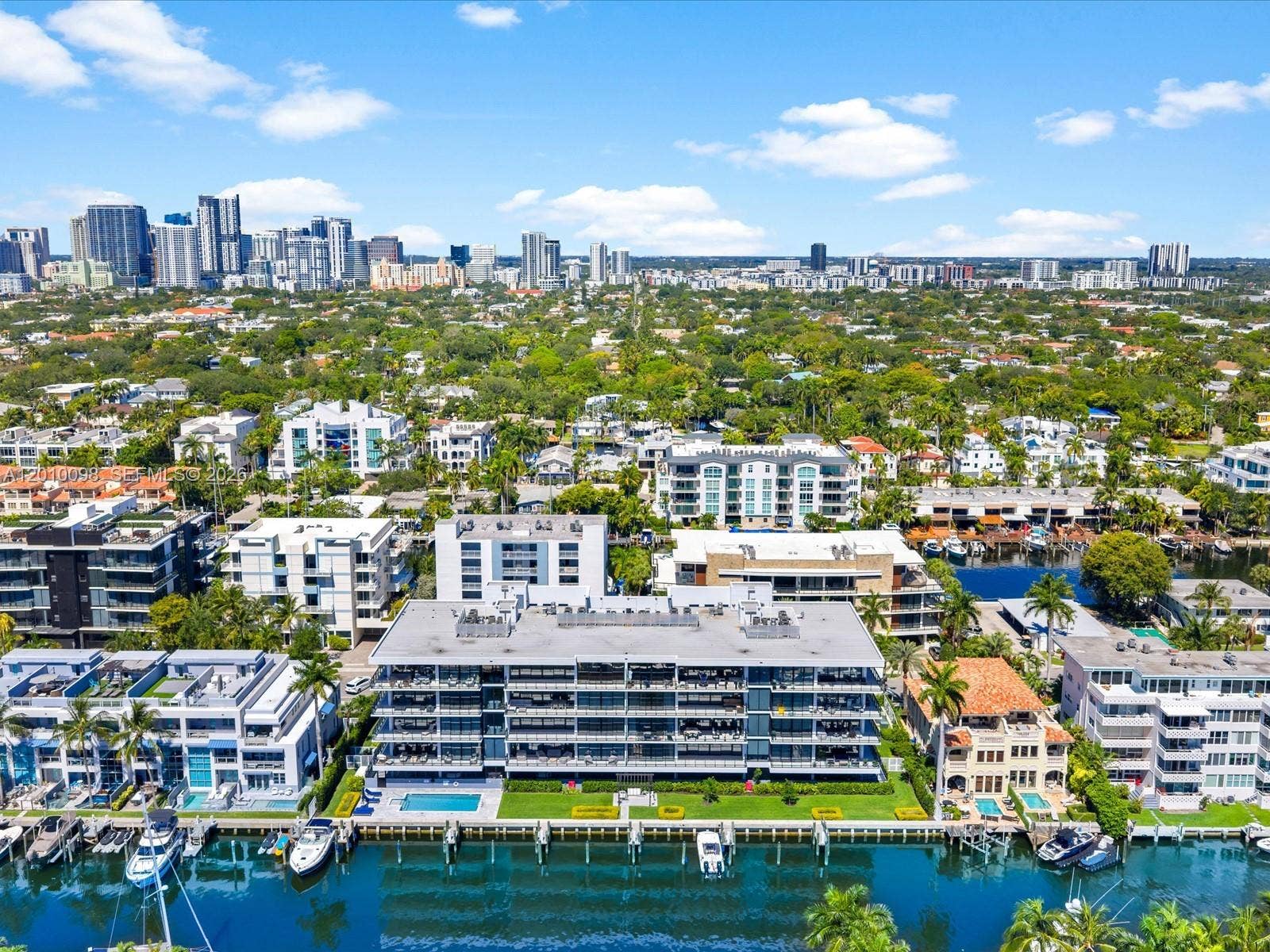 160 Isle Of Venice Drive, #PH2, Fort Lauderdale, FL 33301 Photo 27