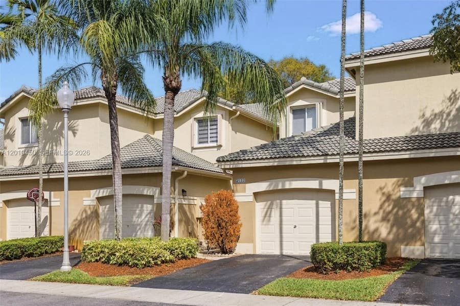Property photo for 2132 Bahia Lane, Weston, FL
