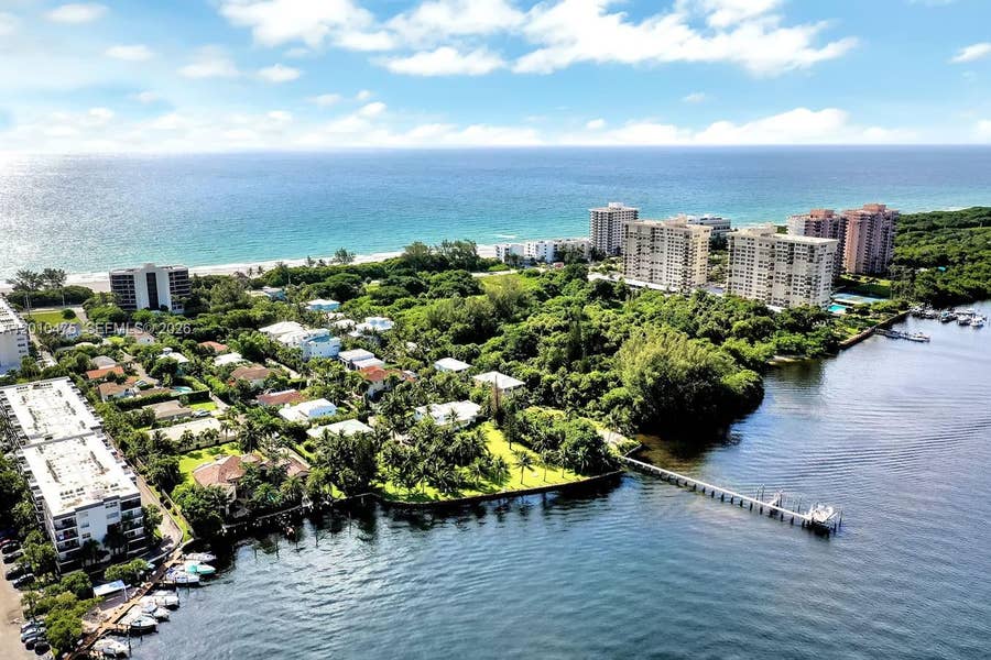Property photo for 910 NE 24th Street, Boca Raton, FL