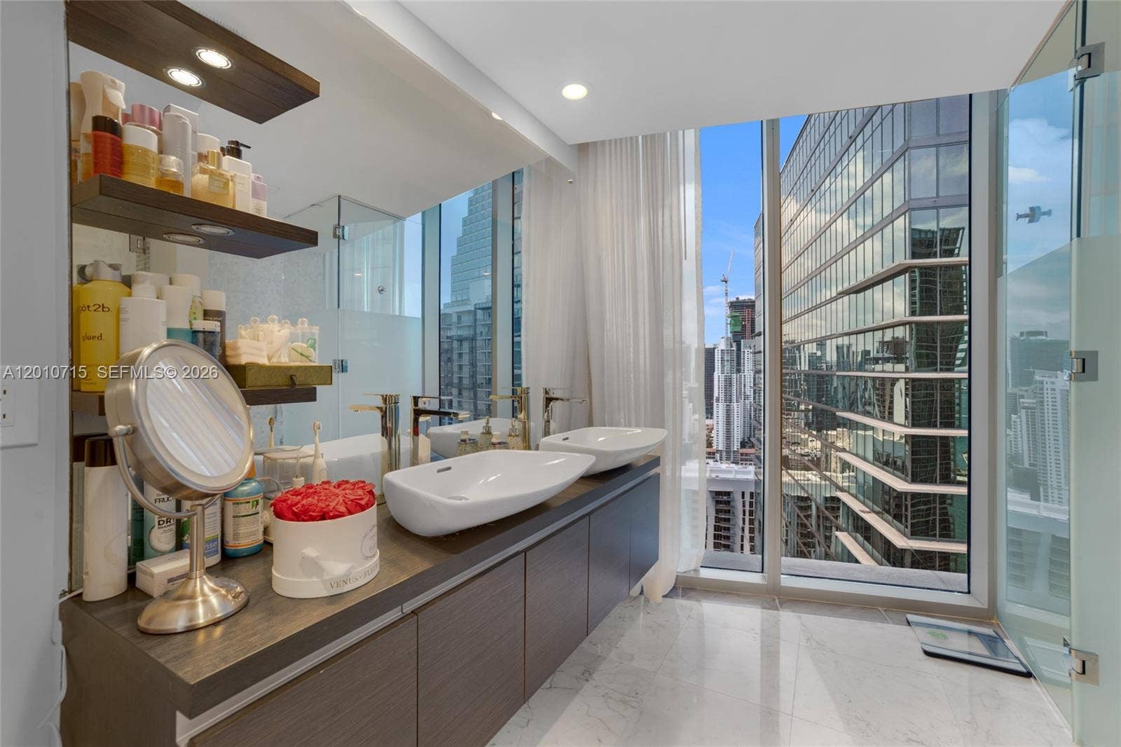 200 Biscayne Boulevard Way, #4401, Miami, FL 33131 Photo 17