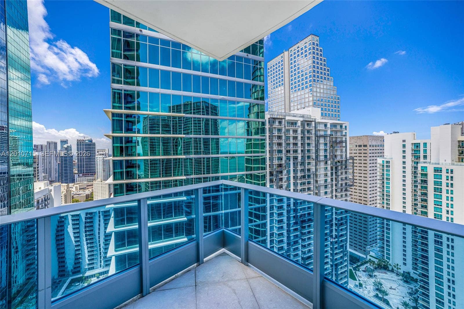 200 Biscayne Boulevard Way, #4401, Miami, FL 33131 Photo 30