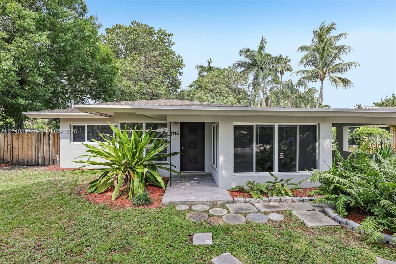 1115 NW 7th Avenue, Fort Lauderdale, FL 33311 Photo 1