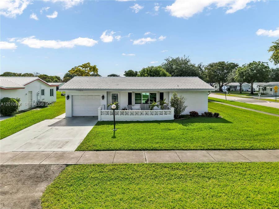 Property photo for 1621 NW 85th Way, Plantation, FL