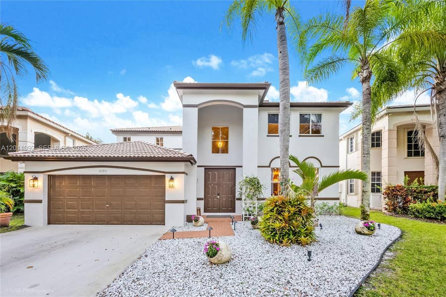 Property photo for 4394 Fox Ridge Drive, Weston, FL