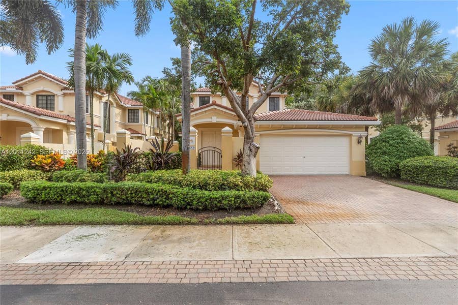 Property photo for 1559 Passion Vine Creek, #7-2, Weston, FL