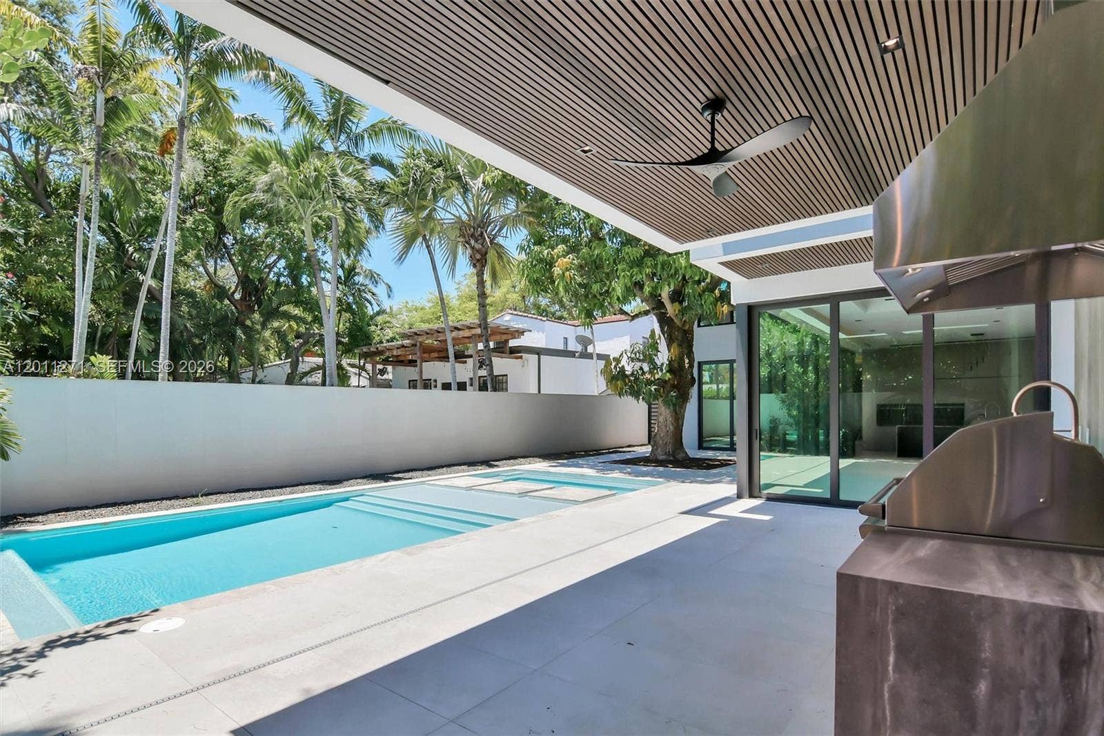 125 SW 29th Road, Miami, FL 33129 Photo 8