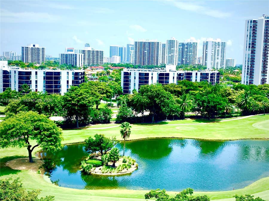 Property photo for 20225 NE 34th Court, #1111, Aventura, FL