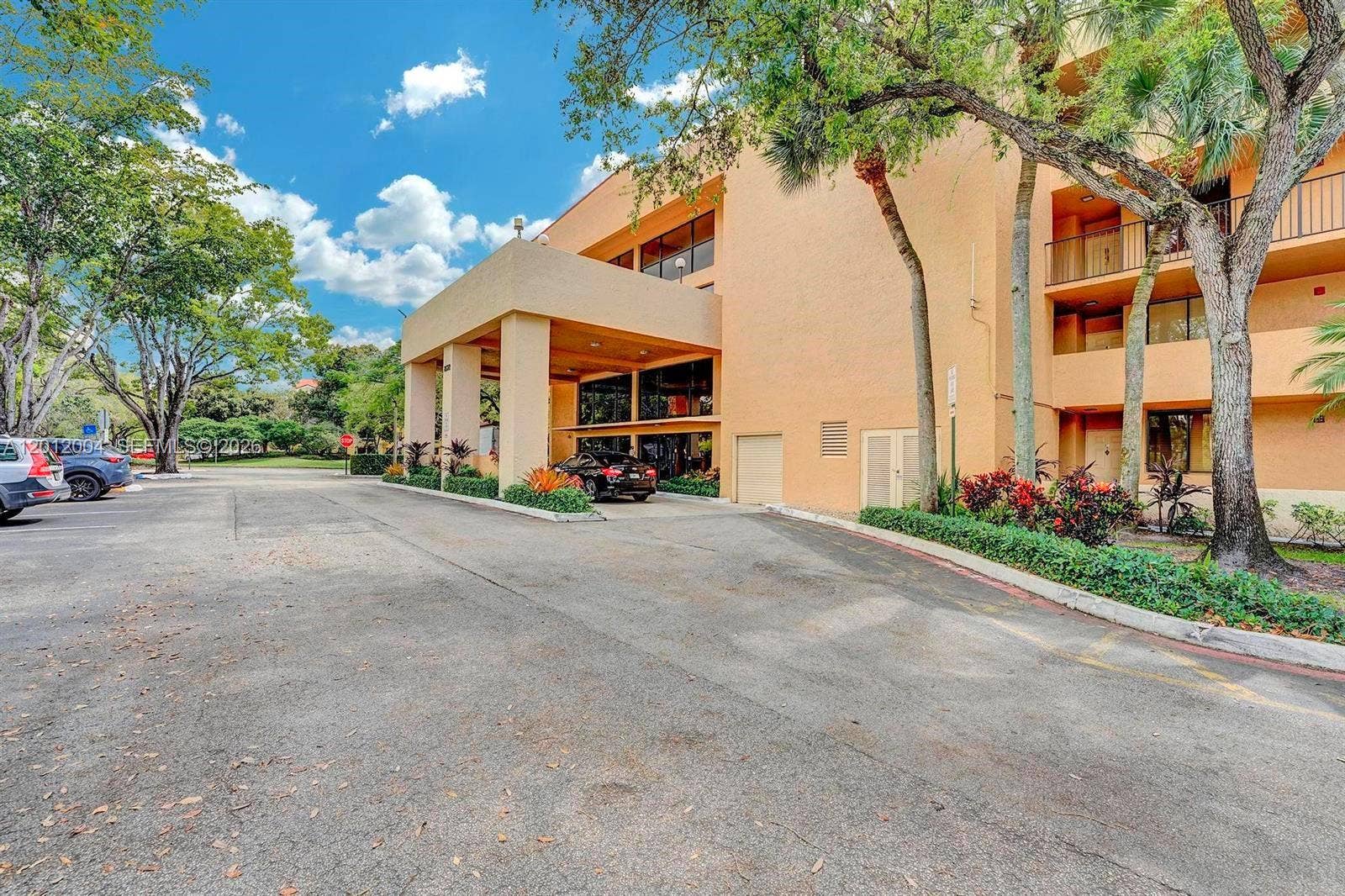 8592 W Sunrise Boulevard, #408, Plantation, FL 33322 Photo 1