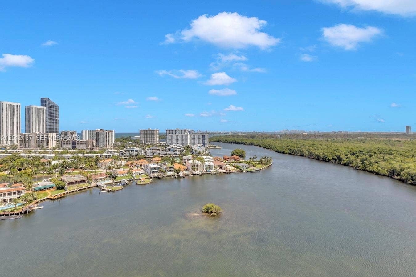 400 Sunny Isles Boulevard, #1903, Sunny Isles Beach, Sunny Isles Beach, FL 33160 Photo 3