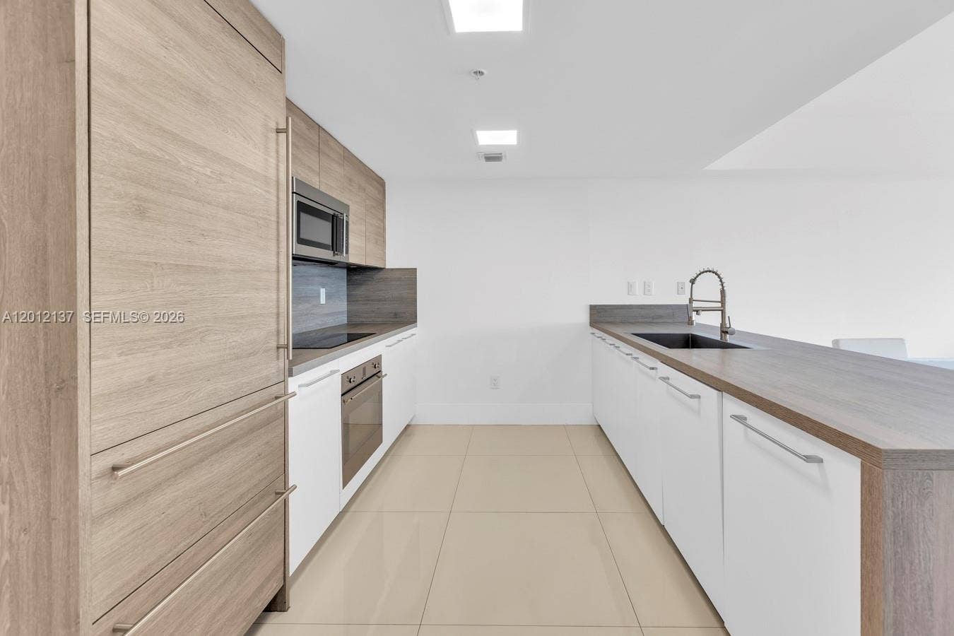 400 Sunny Isles Boulevard, #1903, Sunny Isles Beach, Sunny Isles Beach, FL 33160 Photo 11