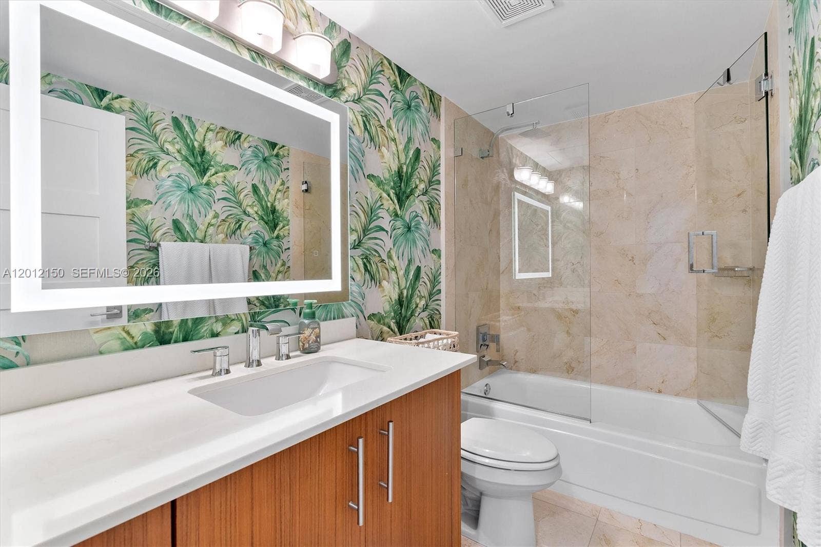 10275 Collins Avenue, #1530, Bal Harbour, Bal Harbour, FL 33154 2nd Bathroom