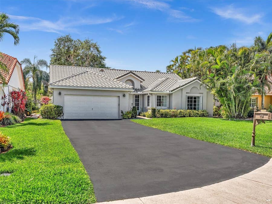 Property photo for 629 Spinnaker, Weston, FL