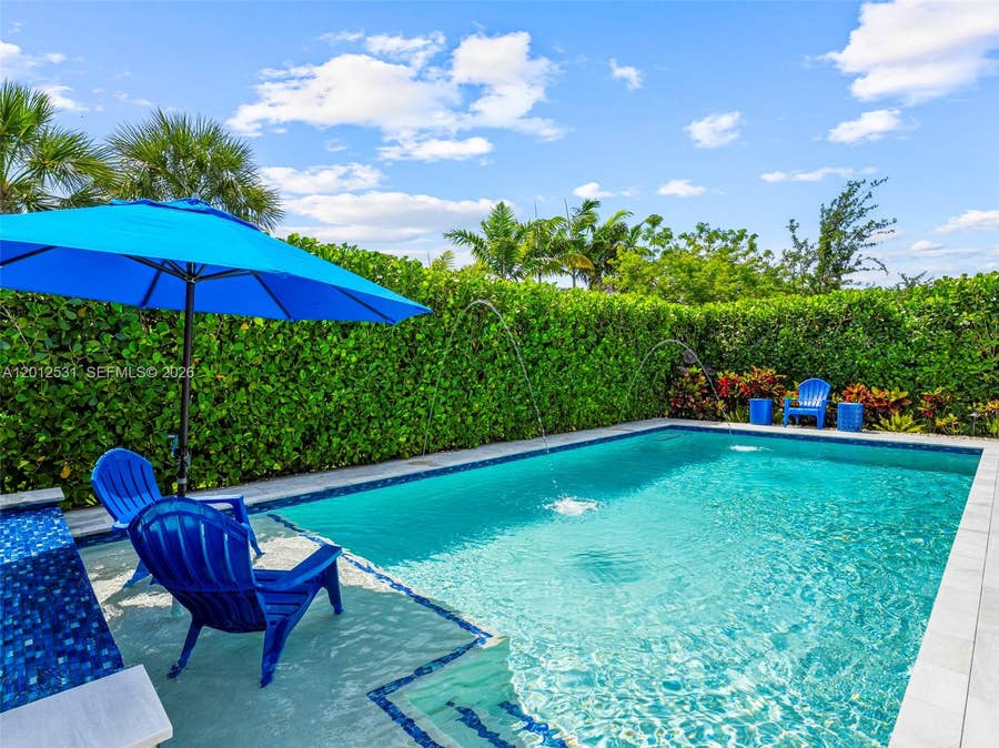 Property photo for 4460 Waterside Drive, Oakland Park, FL