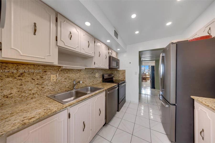 Property photo for 3113 S Ocean Drive, #506, Hallandale Beach, FL