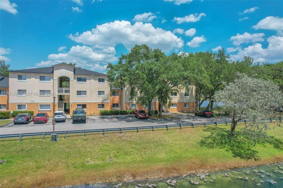 Property photo for 3690 N 56th Avenue, #903, Hollywood, FL