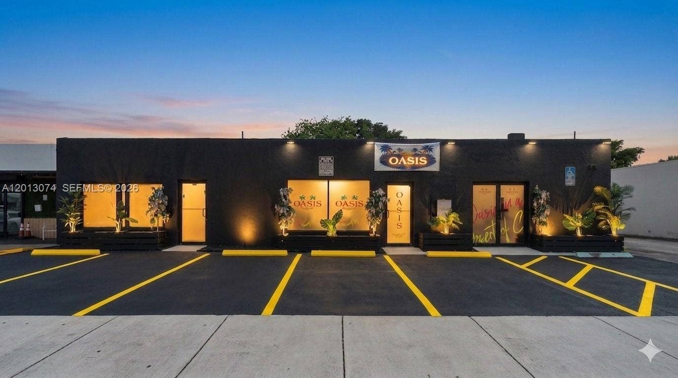 6546 Pembroke Rd, Miramar, FL 33023