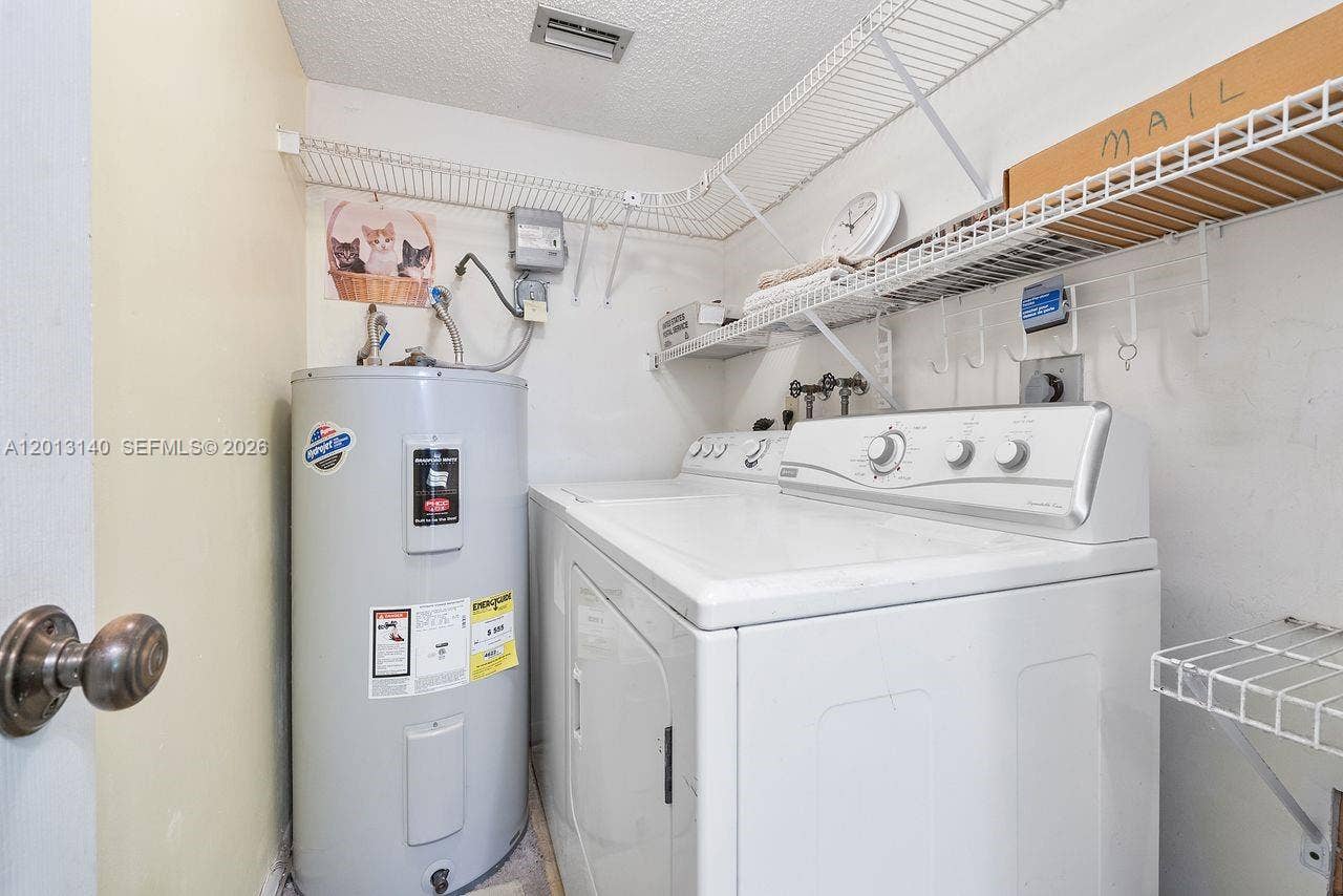 462 SE 14th Street, Dania Beach, FL 33004 Spacious 1st floor laundry room, hot water heater