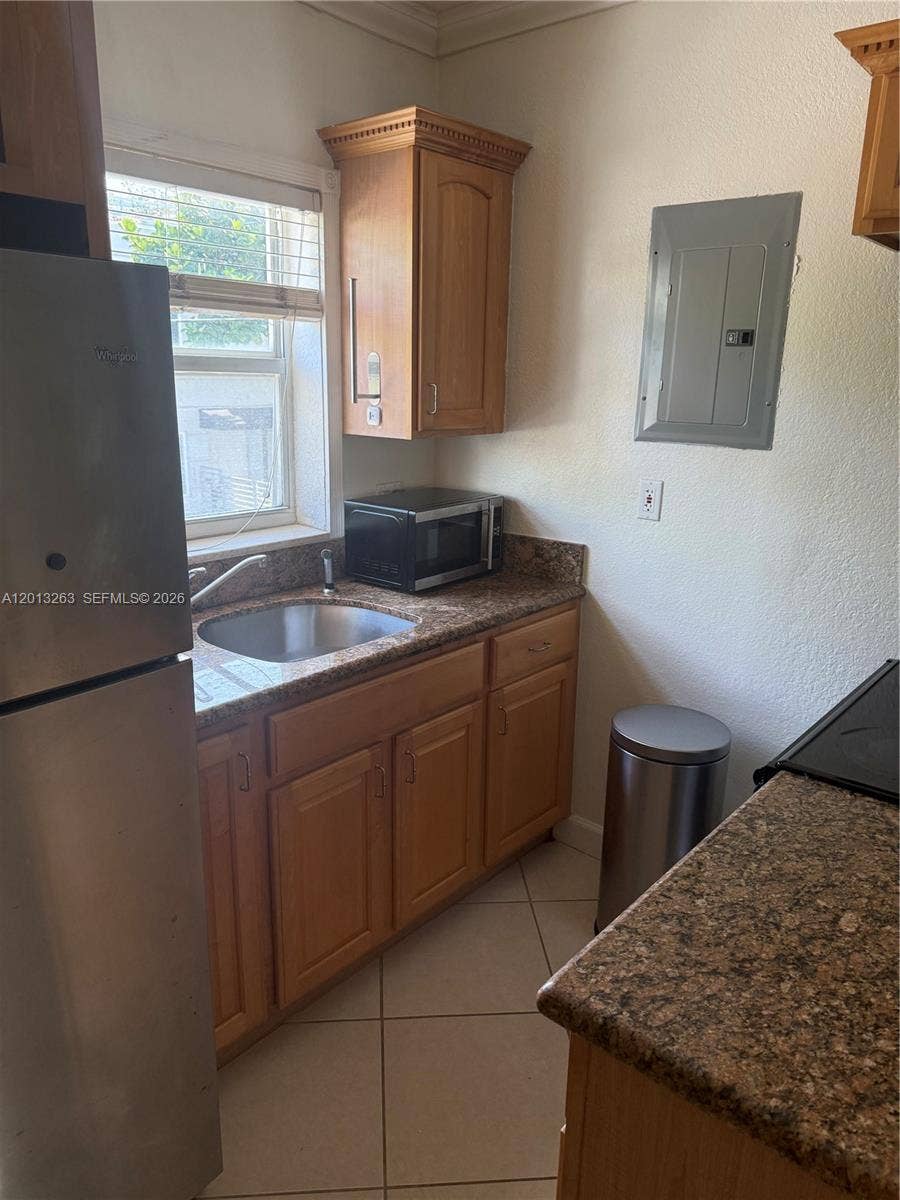 924 SE 2nd Street, #14, Fort Lauderdale, Fort Lauderdale, FL 33301 Photo 6