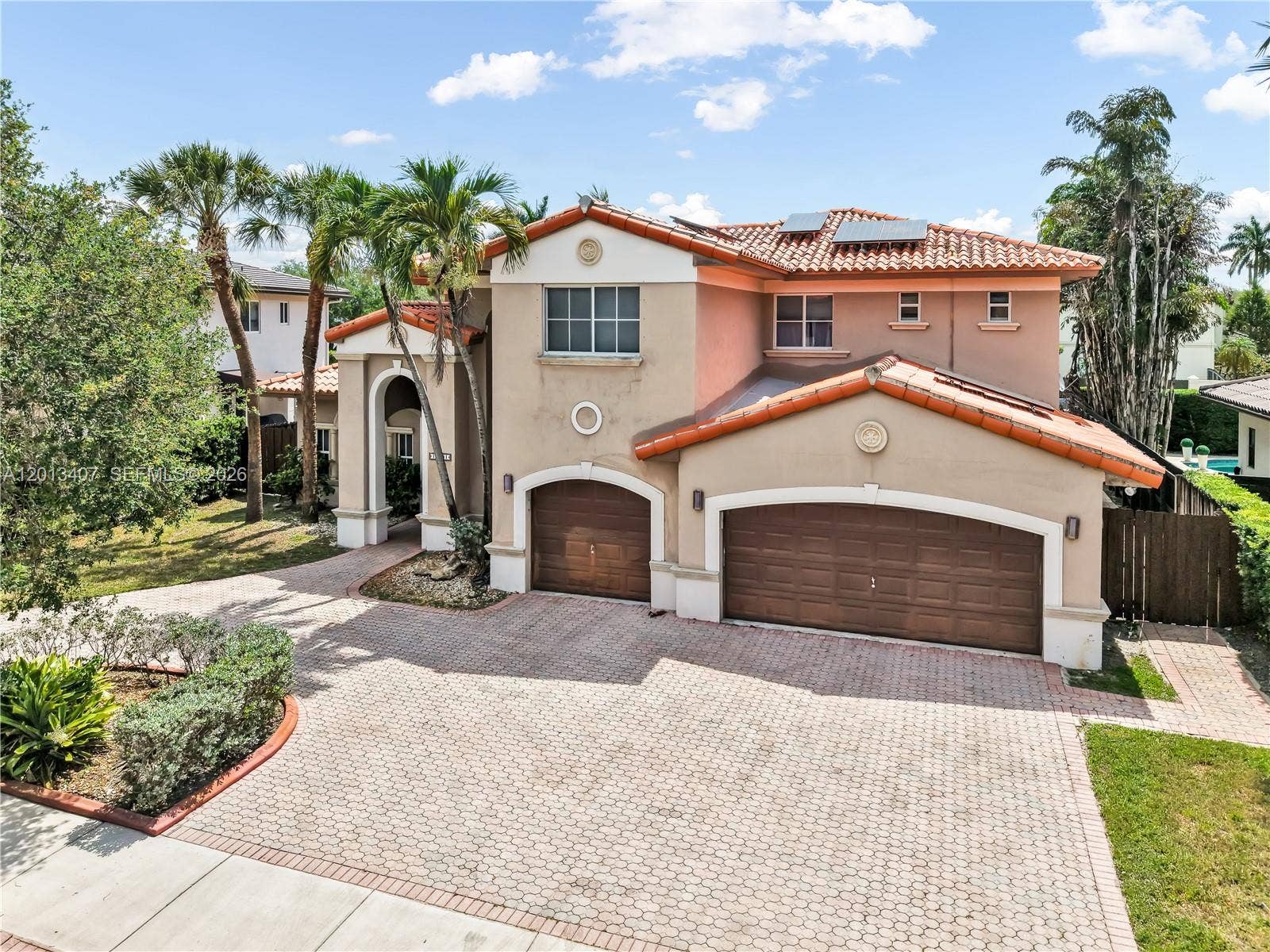 16101 NW 79th Court, Miami Lakes, FL 33016 Photo 2