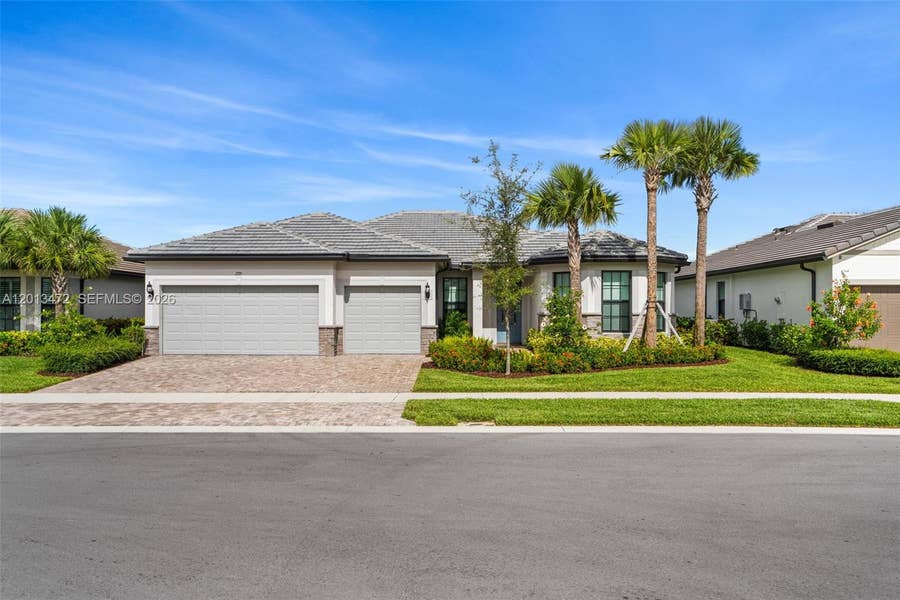Property photo for 2715 Primrose Place, Oakland Park, FL