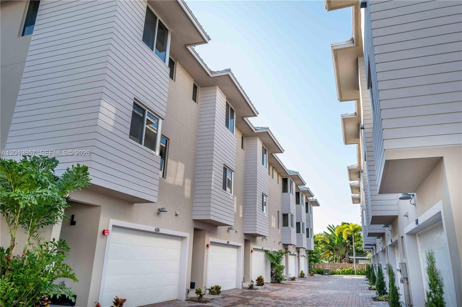 Fort Lauderdale, Fort Lauderdale, FL 33304 Photo 20