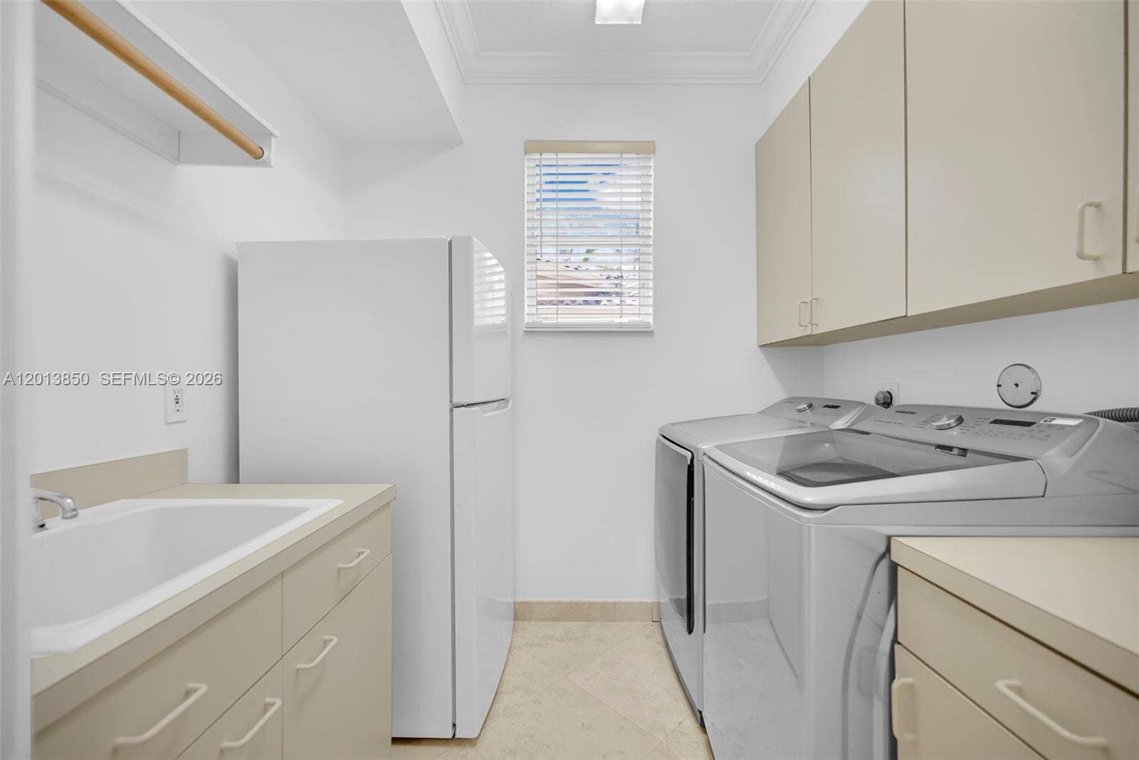 2468 Bay Isle Court, Weston, FL 33327 Photo 24