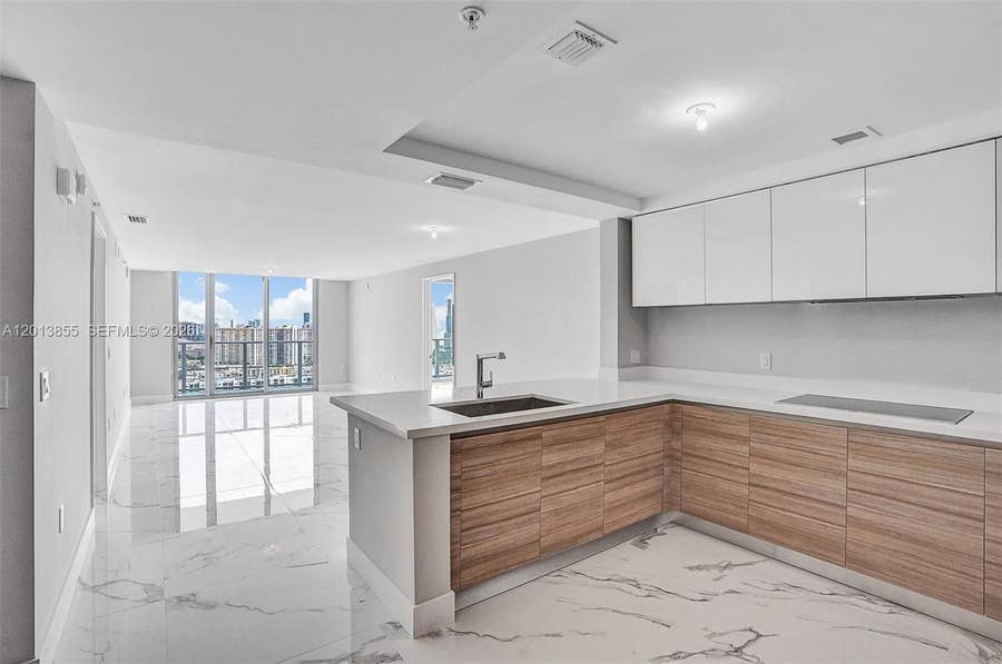 Property photo for 330 Sunny Isles Boulevard, #5-2205, Sunny Isles Beach, FL