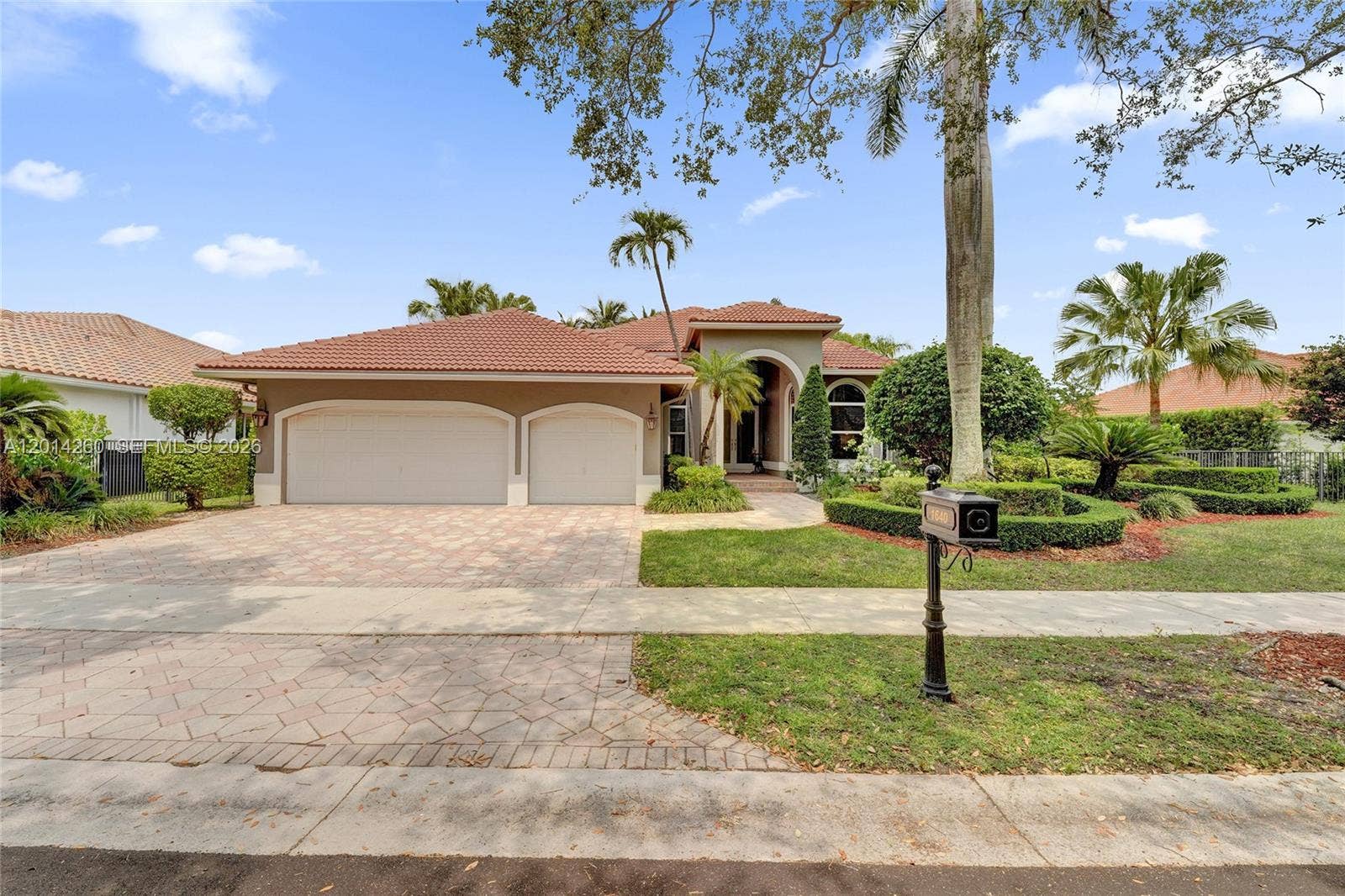 1640 Island Way, Weston, FL 33326 Photo 3