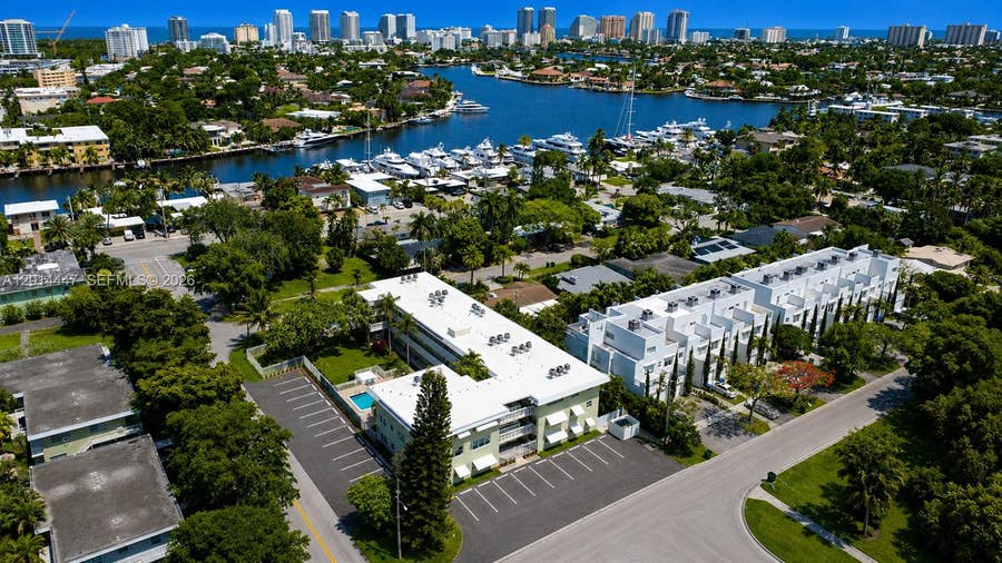Property photo for 1900 NE 8th Court, #105, Fort Lauderdale, FL