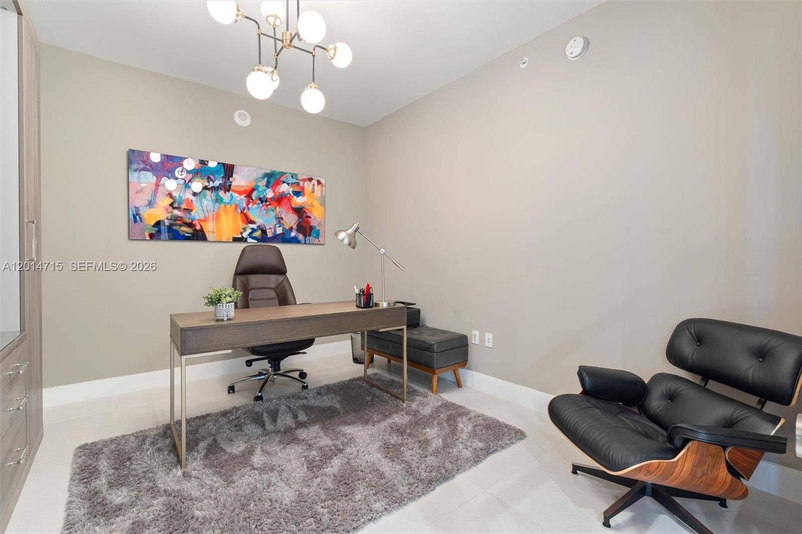 100 E Las Olas Boulevard, #4203, Fort Lauderdale, FL 33301 Den