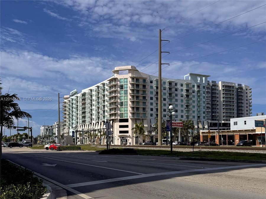 Property photo for 140 S Dixie Highway, #933, Hollywood, FL