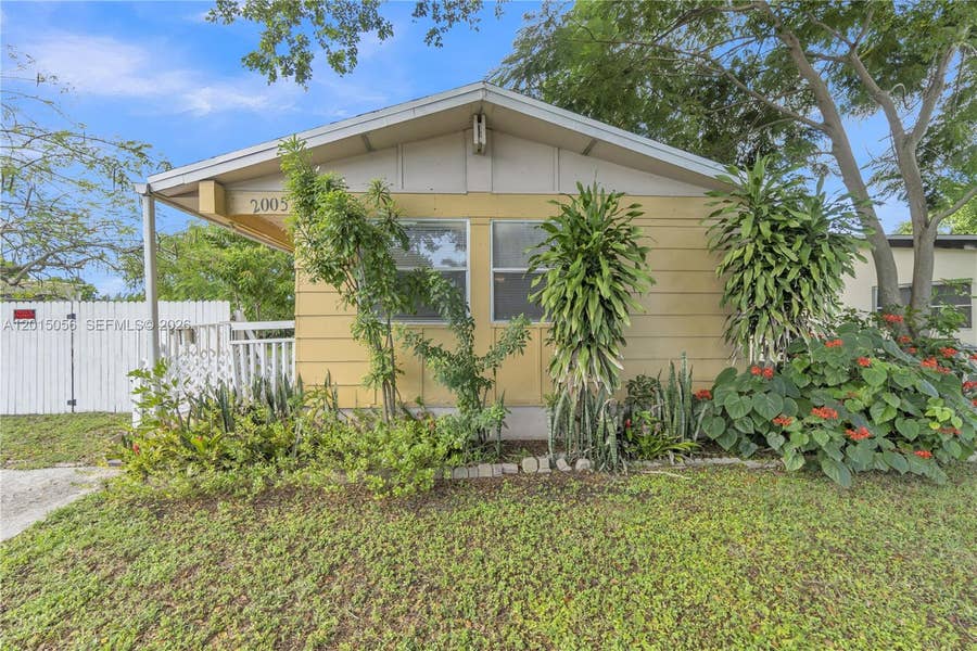 Property photo for 2005 NW 11th Avenue, Fort Lauderdale, FL