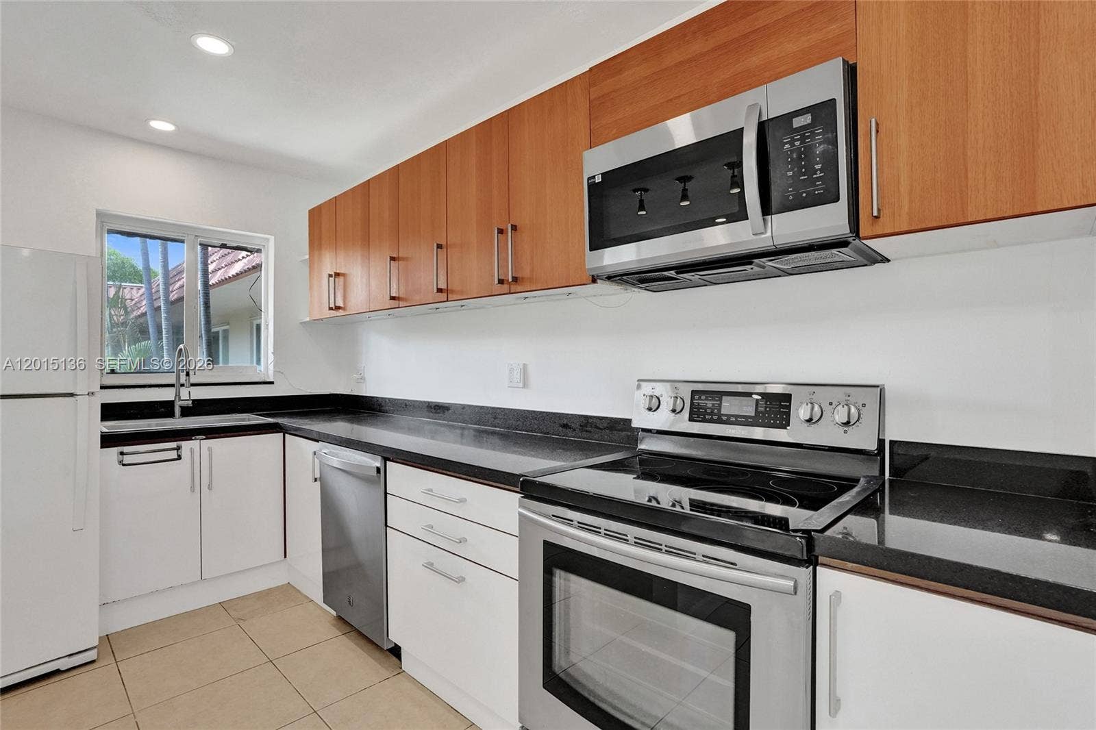 3050 NE 5th Terrace, #13, Wilton Manors, FL 33334 Photo 7
