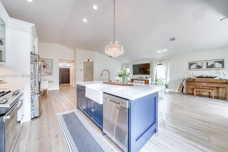 Property photo for 77 Gables Boulevard, Weston, FL