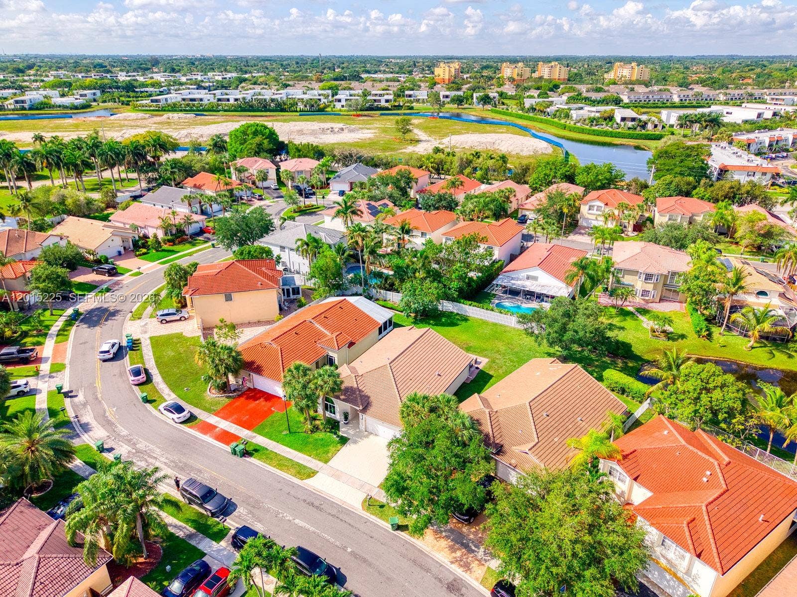 77 Gables Boulevard, Weston, FL 33326 Photo 39