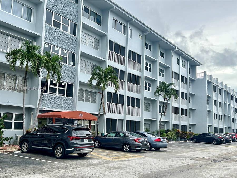 Property photo for 215 SE 3rd Avenue, #408C, Hallandale Beach, FL