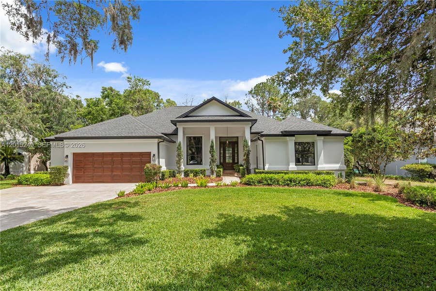 Property photo for 4903 Jenni Lin Court, Valrico, FL