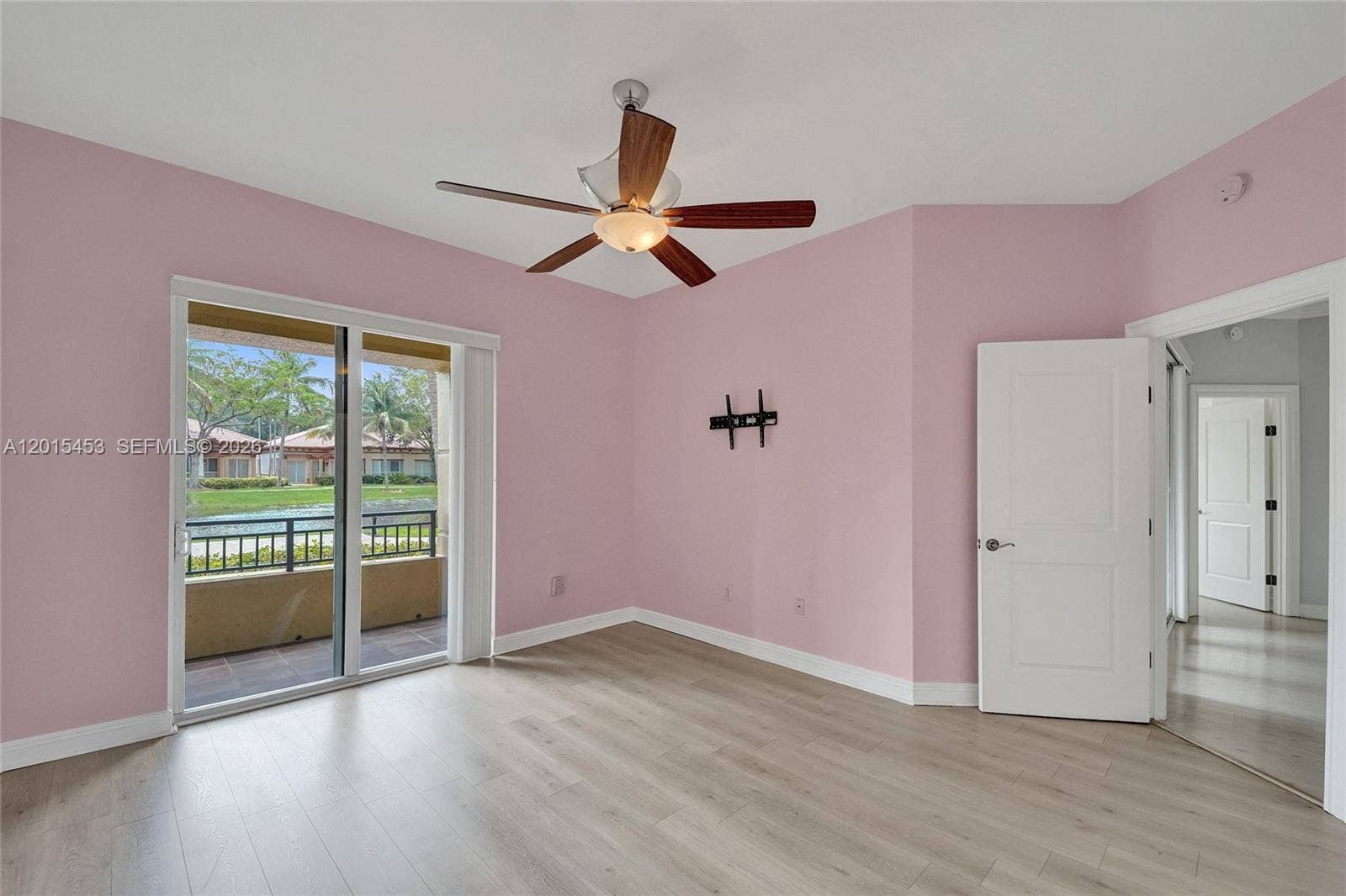 16135 Emerald Estates Drive, #166, Weston, FL 33331 Photo 27
