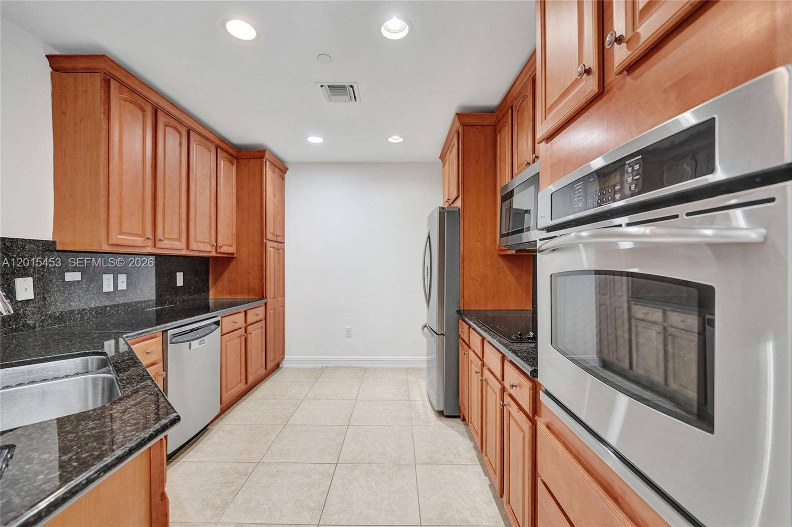 16135 Emerald Estates Drive, #166, Weston, FL 33331 Photo 10